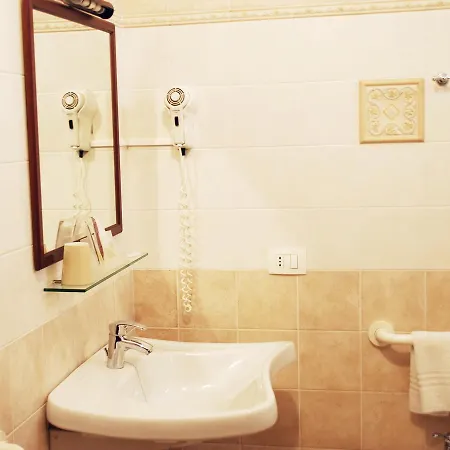 Greta Rooms Hotel Mazara del Vallo Extérieur photo