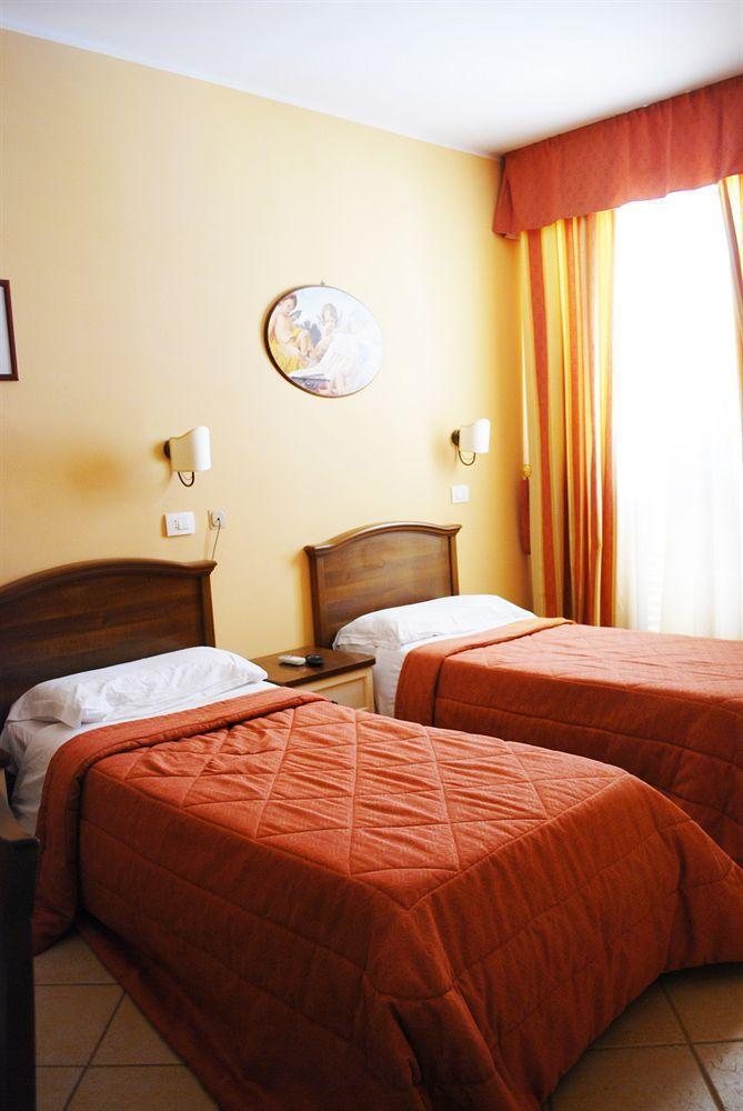 Greta Hotel 3*