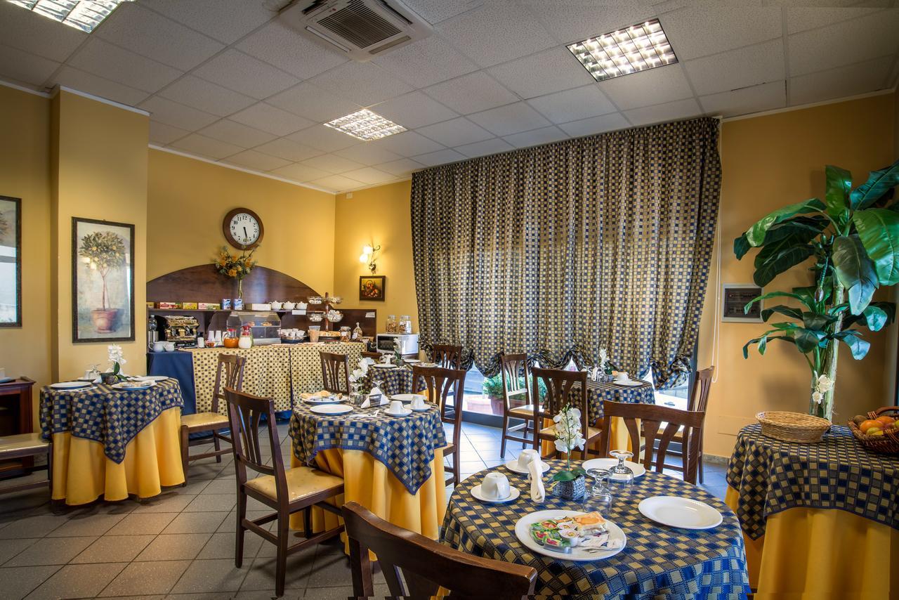Greta Hotel 3*