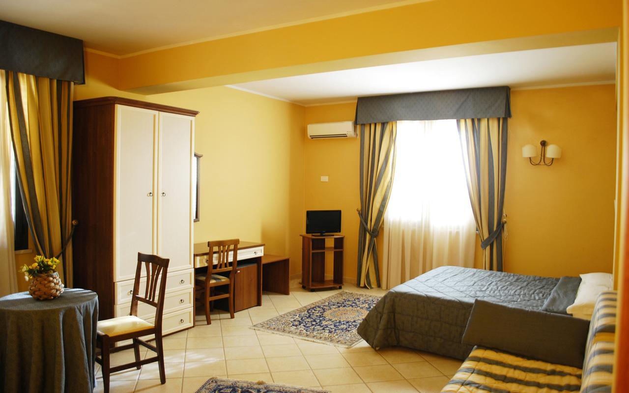 Hotel Greta 3*